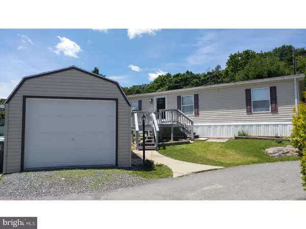 2A GENESIS BLVD, New Ringgold, PA 17960