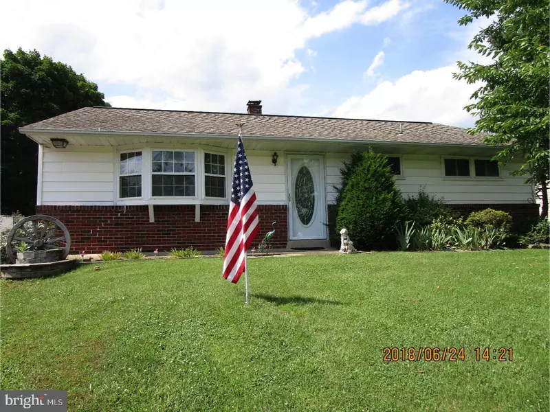 351 MAPLE AVE, Collegeville, PA 19426