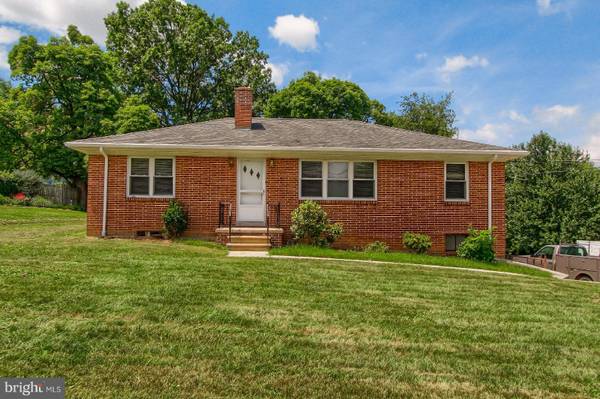 2830 MOUNT ZION RD, York, PA 17406