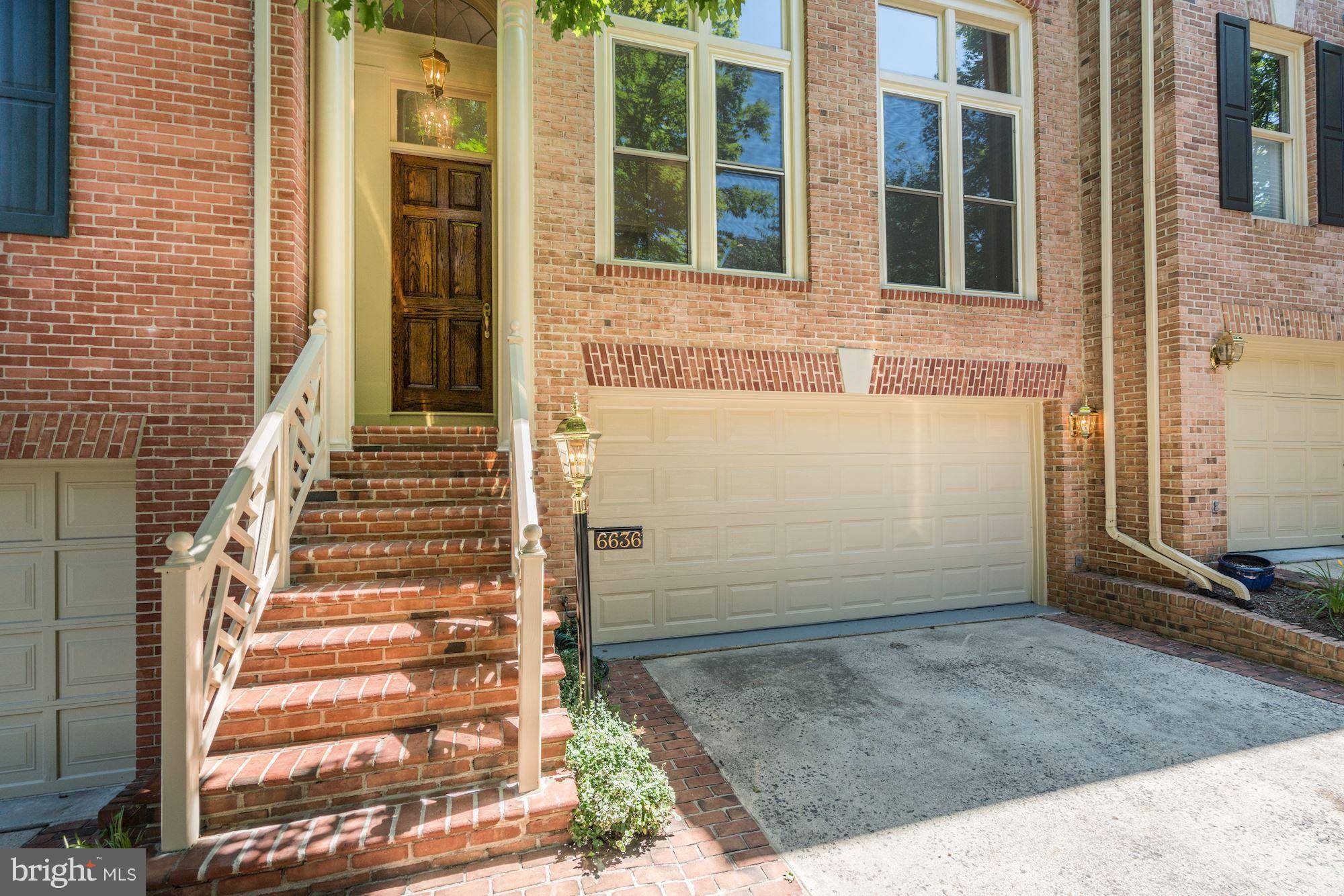 Mclean, VA 22101,6636 HAMPTON VIEW PL