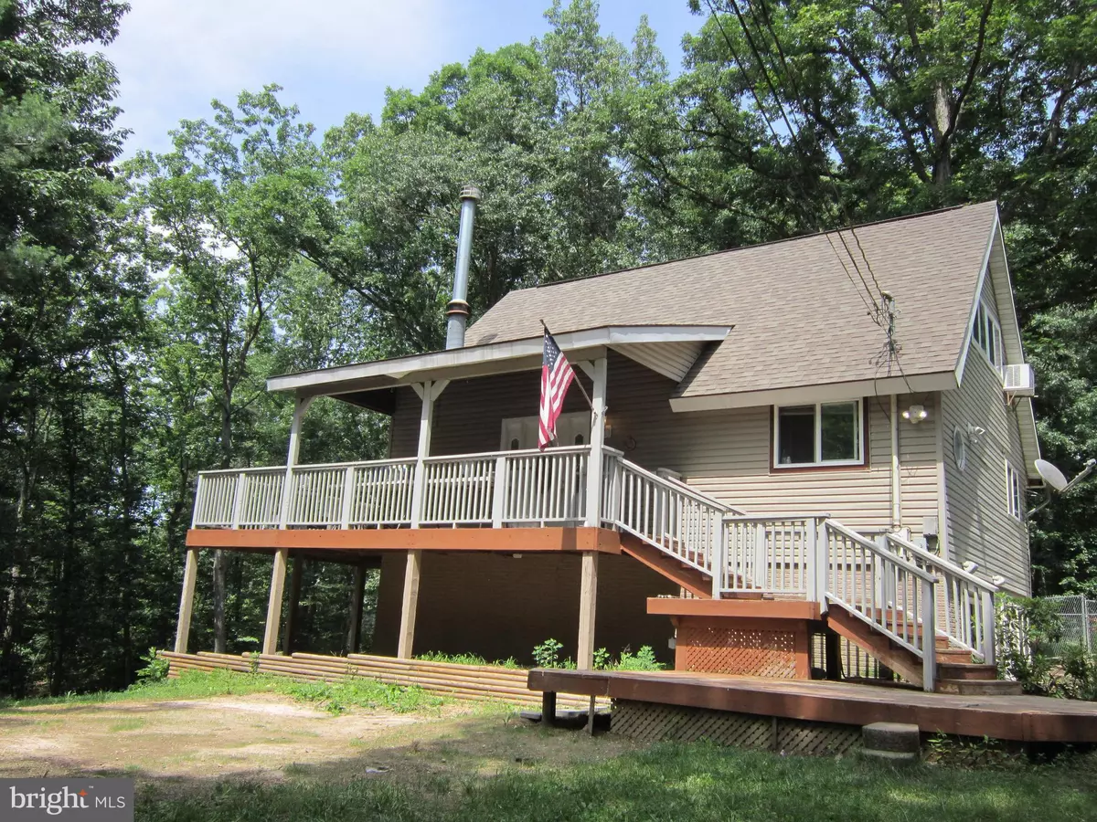 Gerrardstown, WV 25420,381 HUCKLEBERRY LN