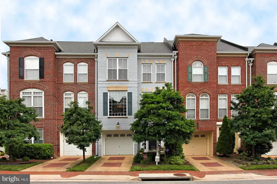 5267 POCOSIN LN, Alexandria, VA 22304