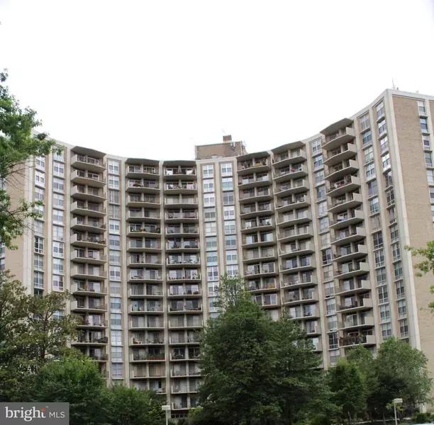 9039 SLIGO CREEK PKWY #1211, Silver Spring, MD 20901