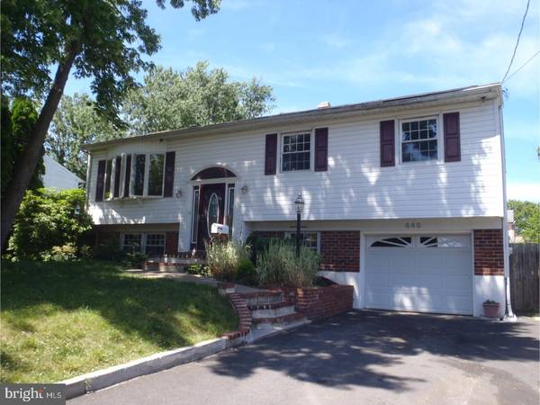 445 PATTON DR, Warminster, PA 18974