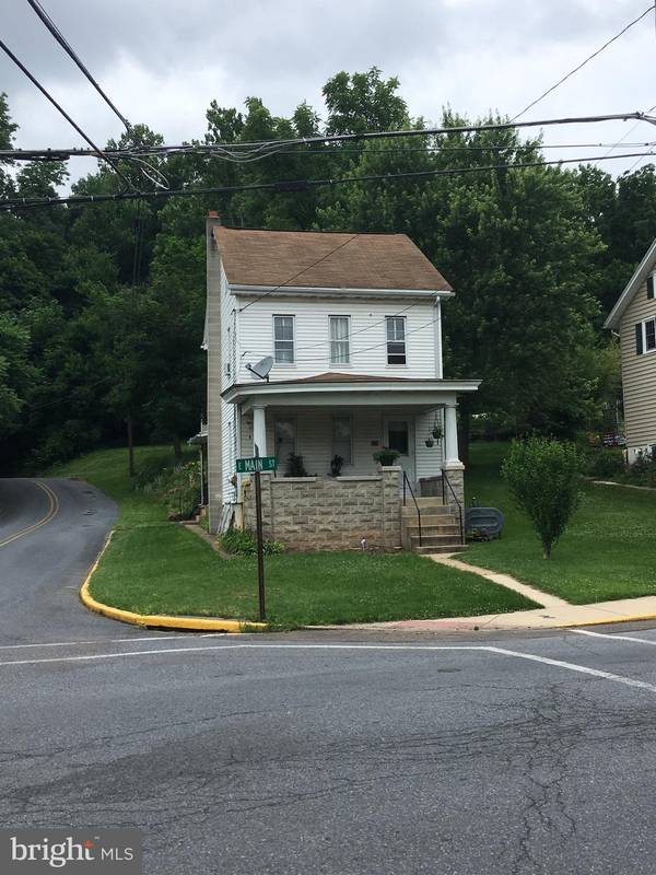 226 E MAIN ST, Adamstown, PA 19501