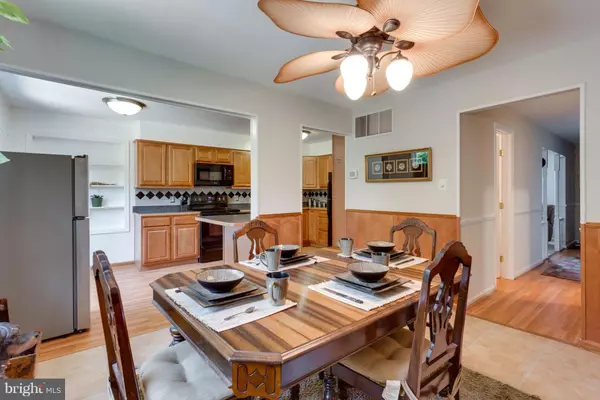 Lorton, VA 22079,9427 CHERWEK DR