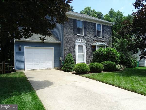 19 GLOUCESTER CT, Newark, DE 19702