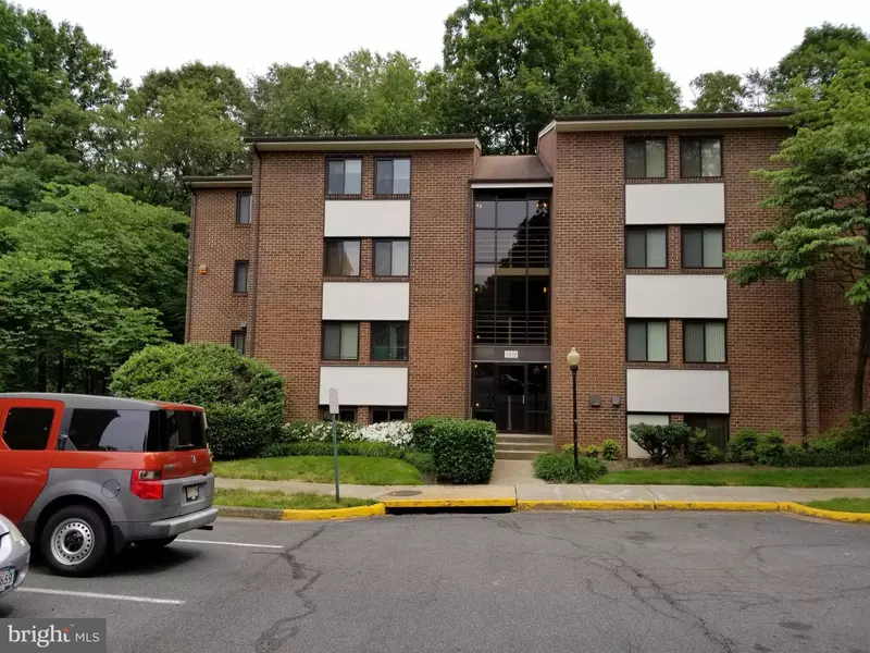 1423 NORTHGATE SQ #1C, Reston, VA 20190