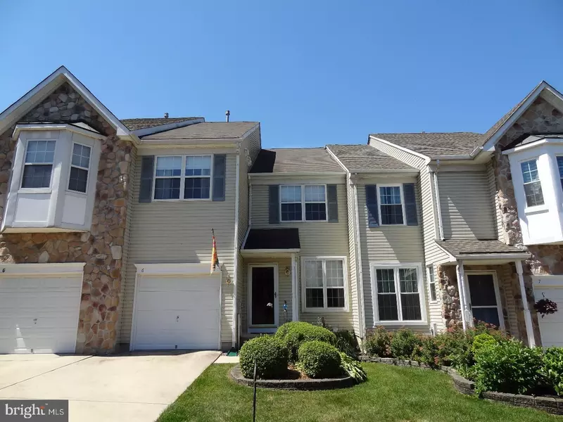 6 DORSET CT, Bordentown, NJ 08505