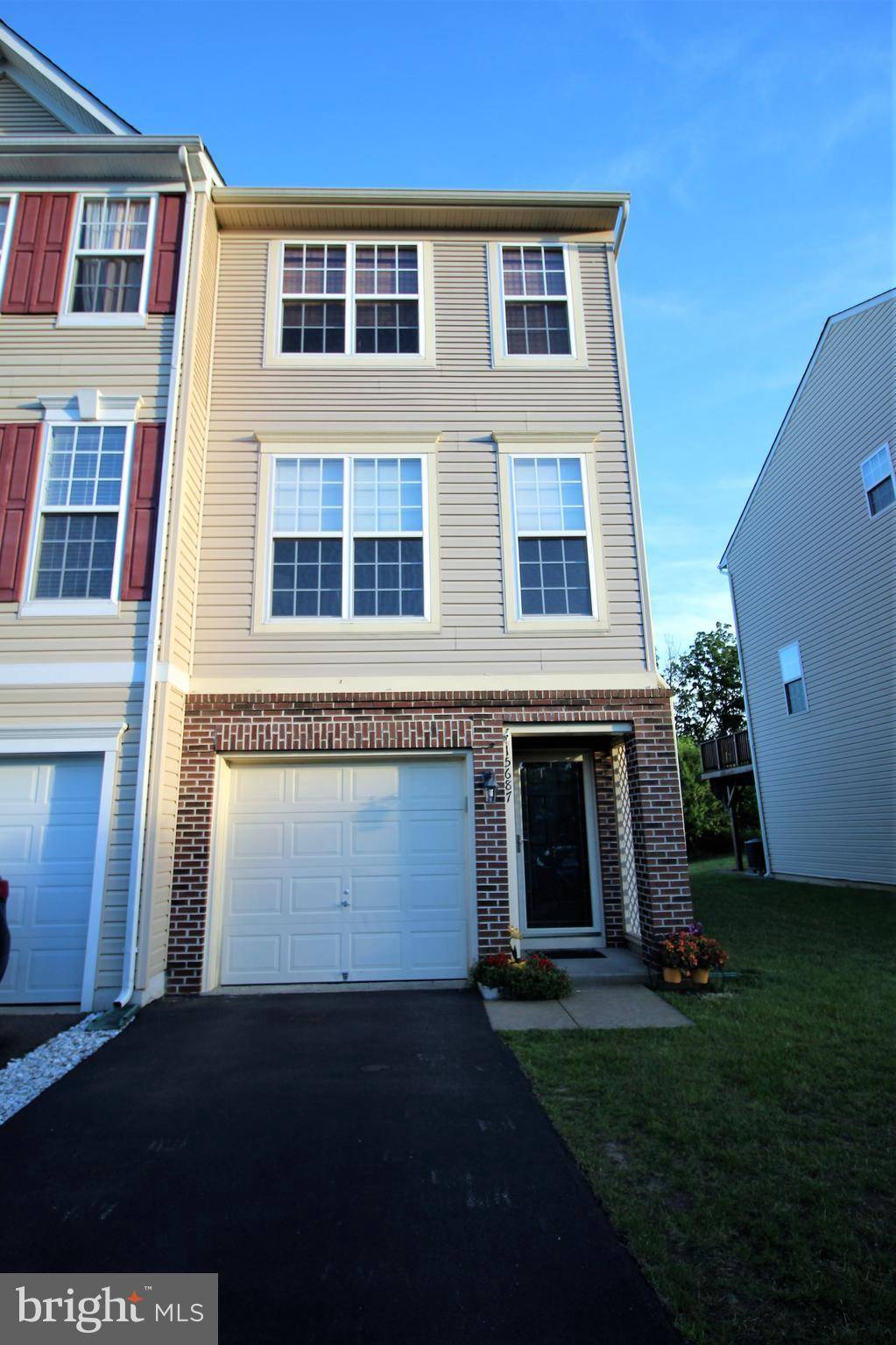 15687 JOHN DISKIN CIR, Woodbridge, VA 22191
