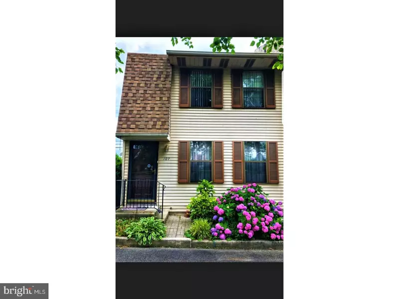 107 COBBLESTONE LN, Cherry Hill, NJ 08003