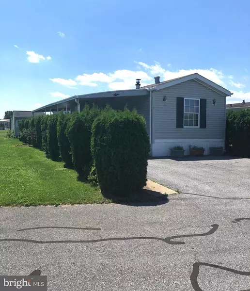 1300 E KERCHER AVE #63, Myerstown, PA 17067