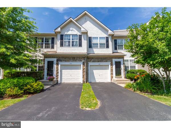 165 MOUNTAIN VIEW DR, West Chester, PA 19380