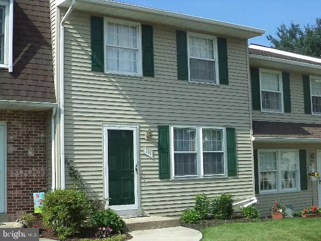 York, PA 17403,119 FOX RUN DR