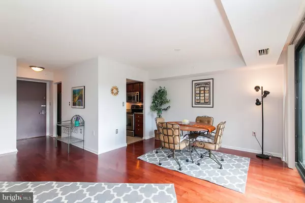 Falls Church, VA 22043,2230 GEORGE C MARSHALL DR #1020