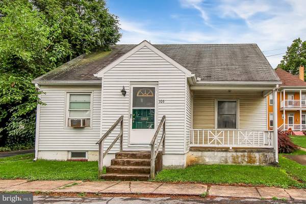 106 S SPRUCE ST, Shiremanstown, PA 17011