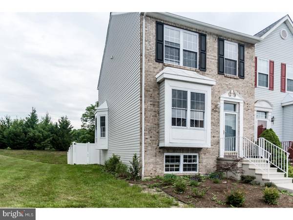 66 CHAMBORD DR, Newark, DE 19702