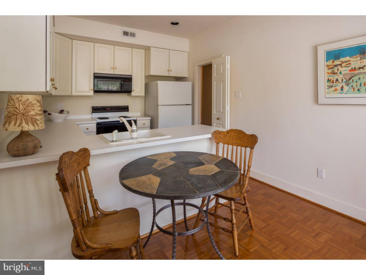 Wayne, PA 19087,25 GREYTHORNE WOODS CIR