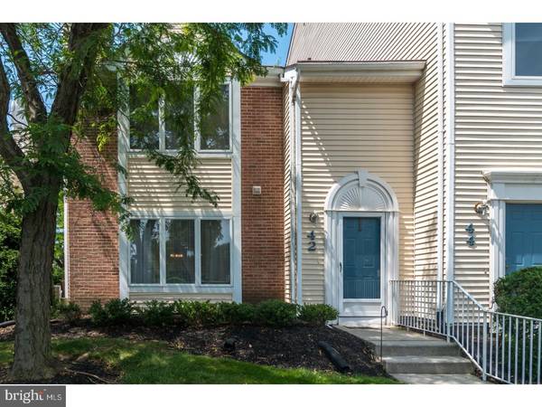 42 NATALIE CT #301, Levittown, PA 19057