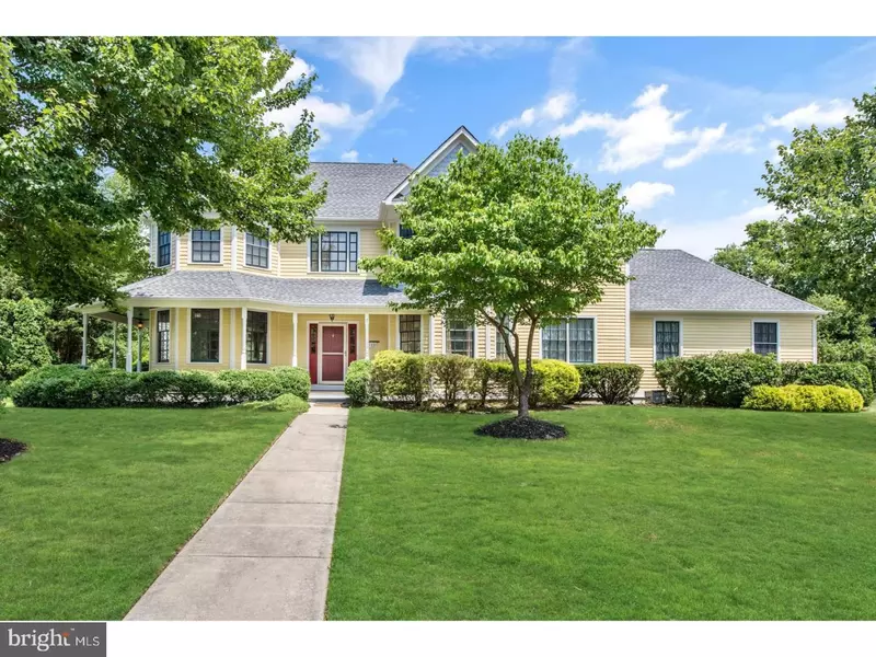 12 WINDFLOWER CT, Mount Laurel, NJ 08054