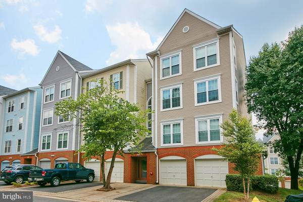 265 PICKETT ST #101, Alexandria, VA 22304