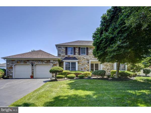 4 YEGER DR, Lawrenceville, NJ 08648