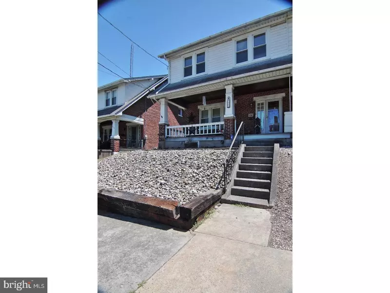 222 N READING AVE, Boyertown, PA 19512