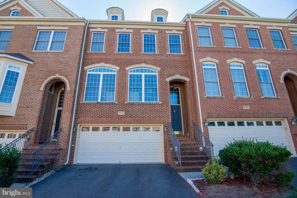 5458 SERVICEBERRY ST, Centreville, VA 20120