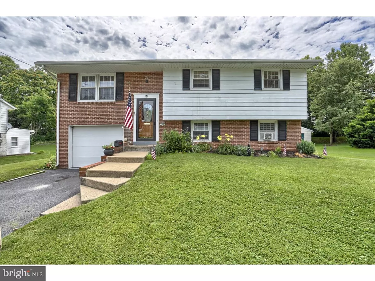 Robesonia, PA 19551,205 LYNN ST