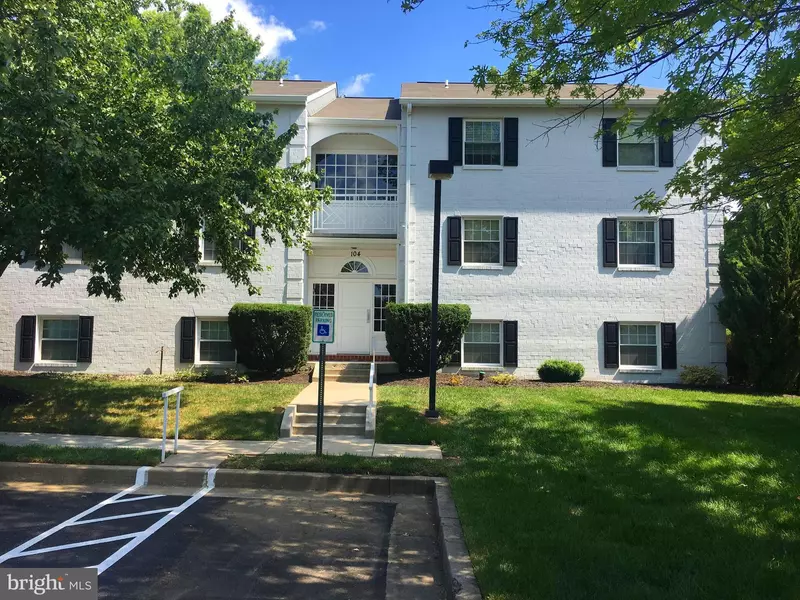 104 CASTLETOWN RD #202, Lutherville Timonium, MD 21093