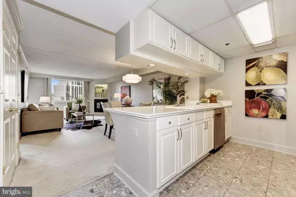 Arlington, VA 22201,1276 WAYNE ST N #718