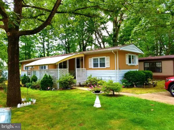 97 SHENANDOAH DR, Sicklerville, NJ 08081