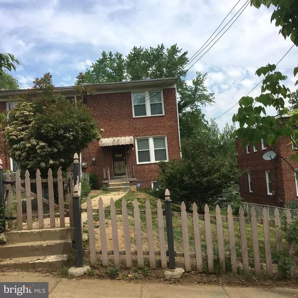 4028 E ST SE, Washington, DC 20019