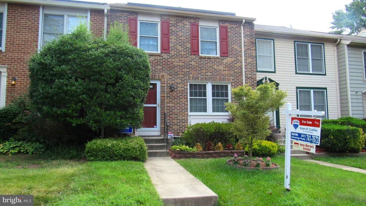 Beltsville, MD 20705,11207 DEER LEAP CT