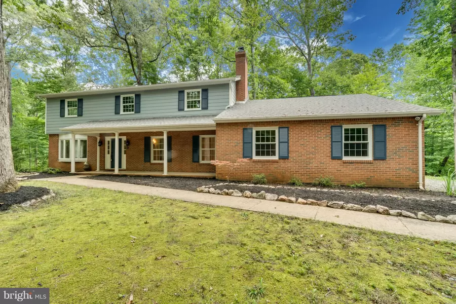 117 BLUFF POINT RD, Fredericksburg, VA 22407