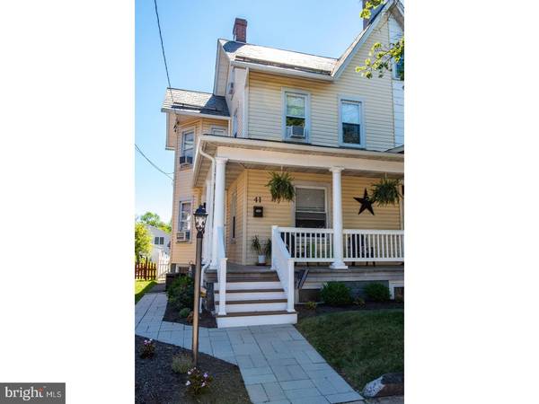 41 N PENROSE ST, Quakertown, PA 18951