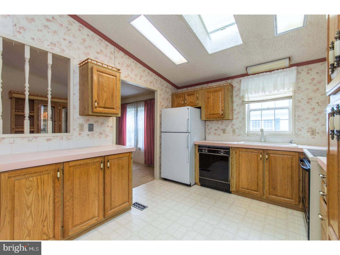 New Hope, PA 18938,14 LILAC CT
