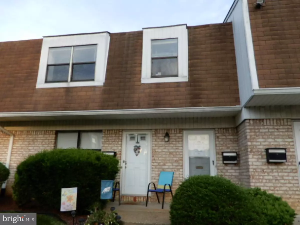 Hamilton Square, NJ 08690,1813 SILVER CT