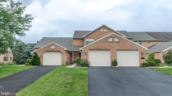 Lancaster, PA 17603,114 LANGLEY SQ