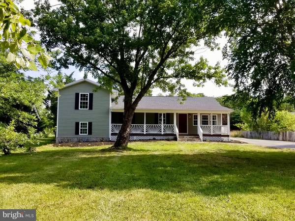 465 HYSLIP FORD RD, Bunker Hill, WV 25413