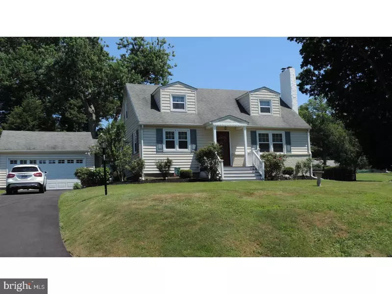 119 W COLLEGE AVE, Yardley, PA 19067