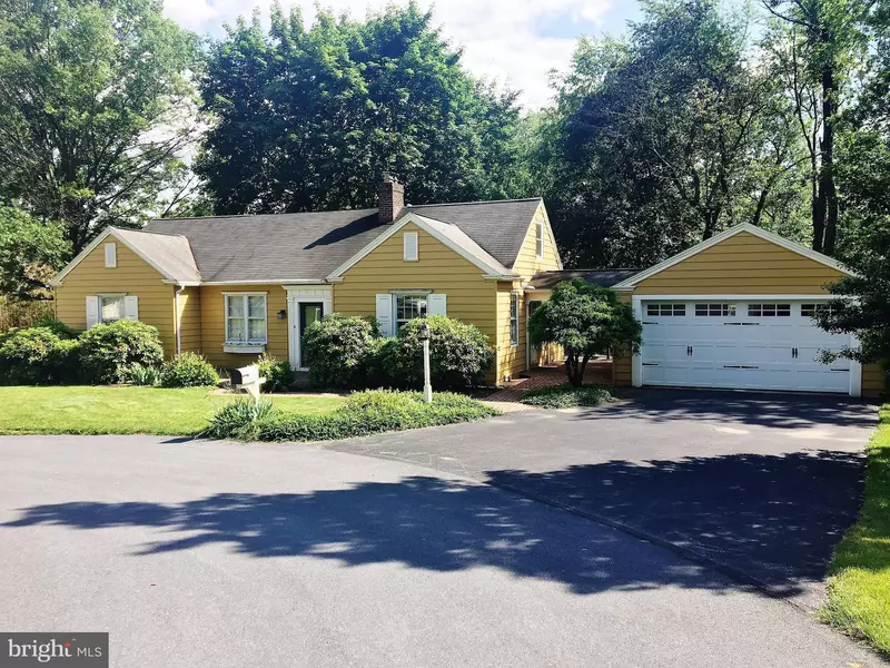 113 CIRCLE RD, Lancaster, PA 17601