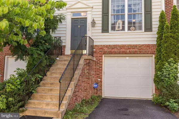 Alexandria, VA 22306,7580 GREAT SWAN CT