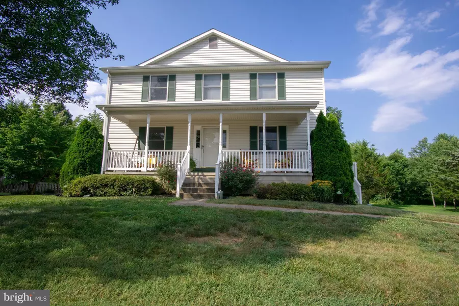 11657 FLAG ROCK DR, Remington, VA 22734