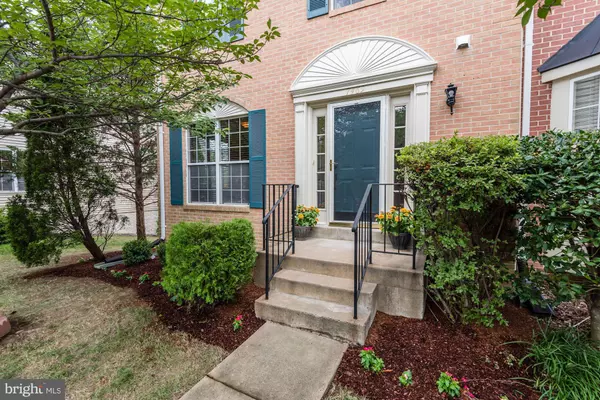 7469 DIGBY GRN, Alexandria, VA 22315