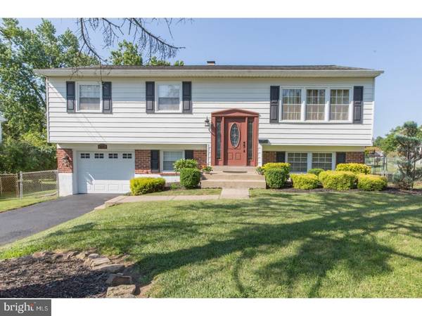 428 PATTON DR, Warminster, PA 18974