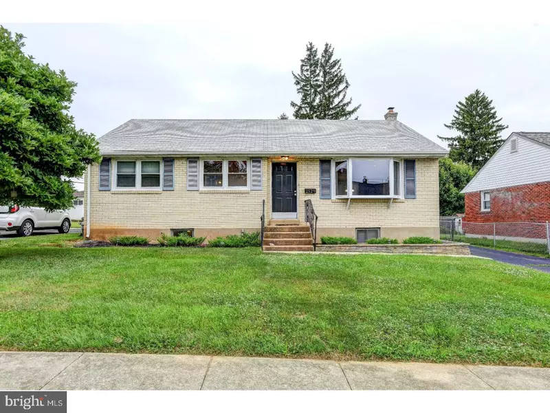 2529 WOODVIEW DR, Wilmington, DE 19808