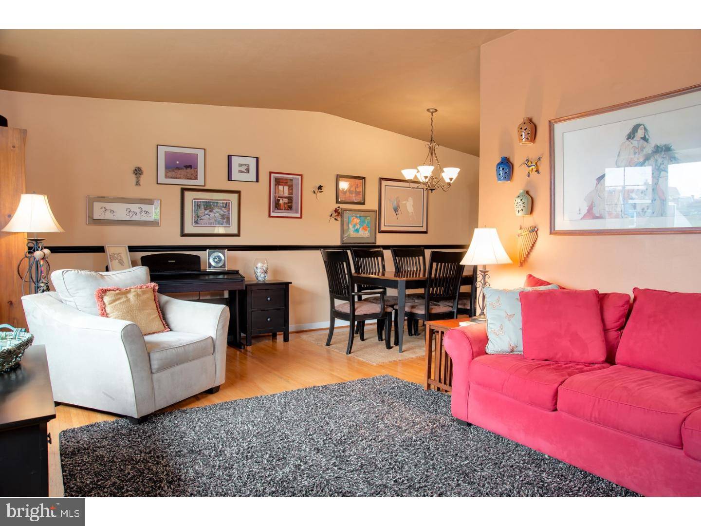 Philadelphia, PA 19136,8222 COLFAX ST