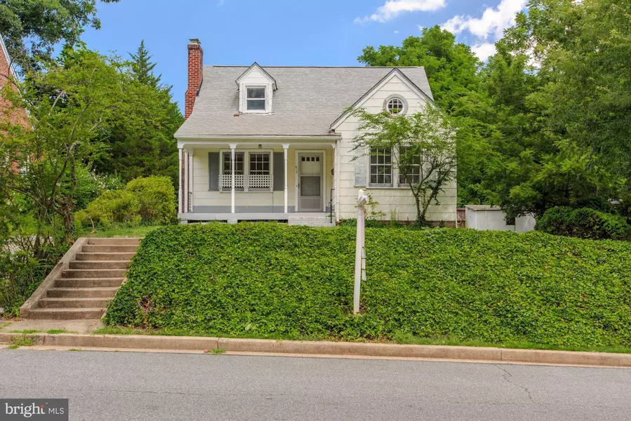 613 BUCHANAN ST S, Arlington, VA 22204