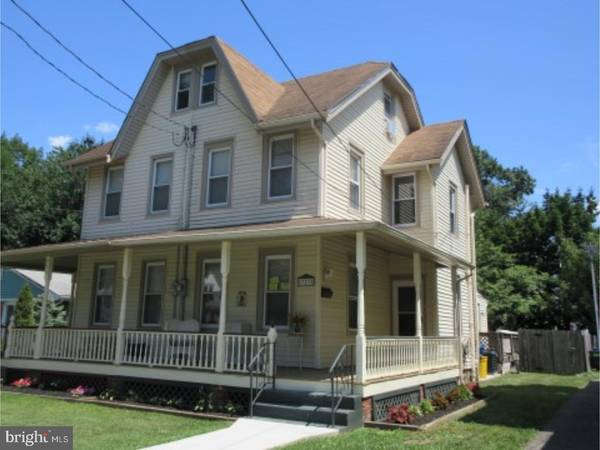 723 CHESTNUT ST, Delanco Twp, NJ 08075